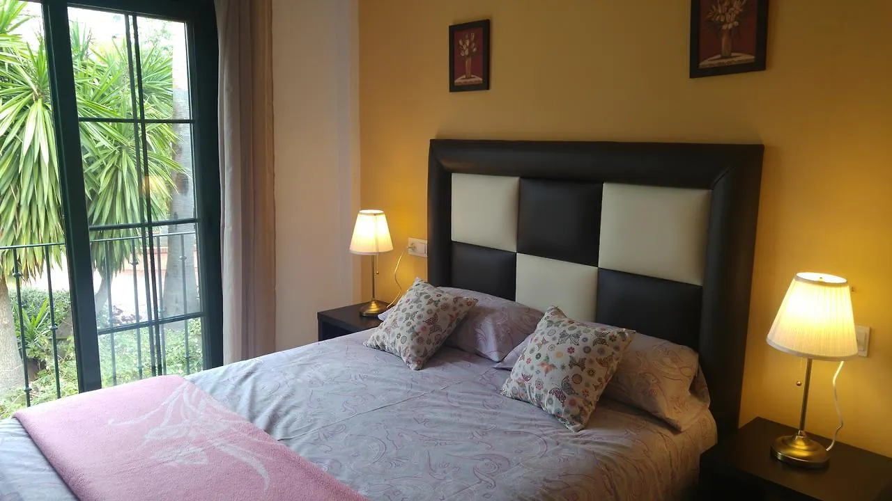 Hospederia V Centenario Estepona Guest house
